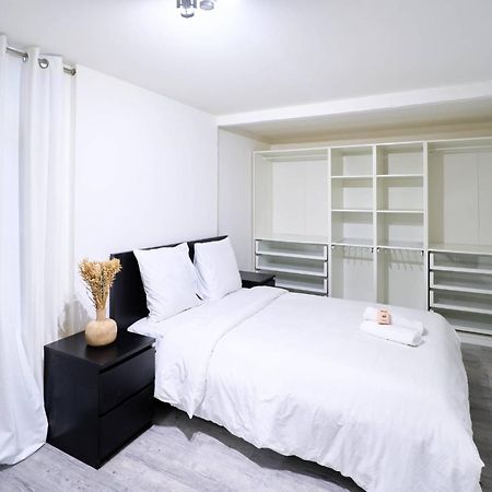 Apartamento La Loge Des Carmelites Coeur De Nantes Wifi Exterior foto