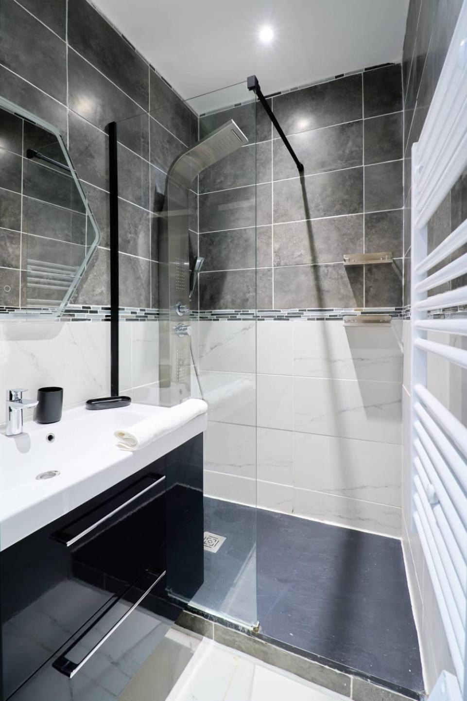 Apartamento La Loge Des Carmelites Coeur De Nantes Wifi Exterior foto