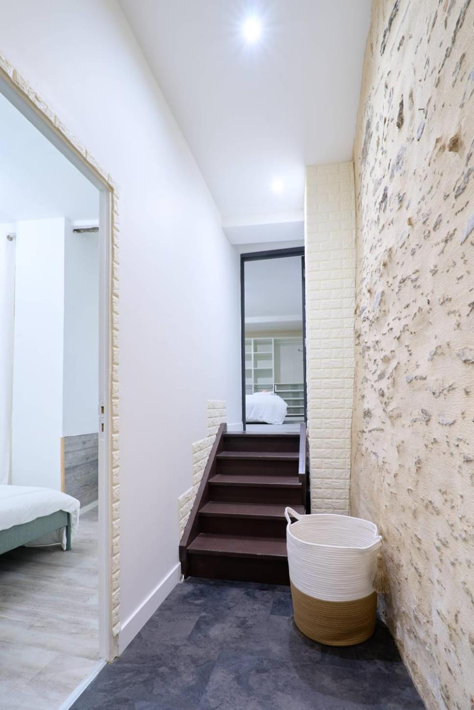 Apartamento La Loge Des Carmelites Coeur De Nantes Wifi Exterior foto